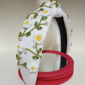 NWOT Beaded Floral White Headband